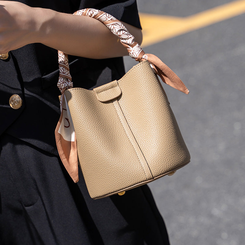 Simple Fashion Personality New Handbag For Women