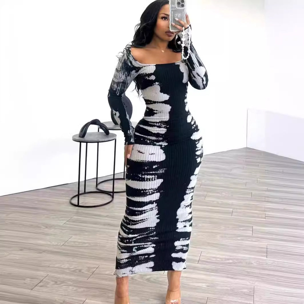 Color Contrast Long Sleeve Square-neck Sheath Dress