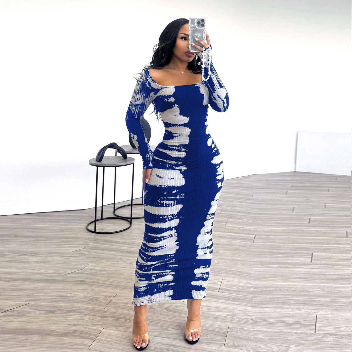 Color Contrast Long Sleeve Square-neck Sheath Dress