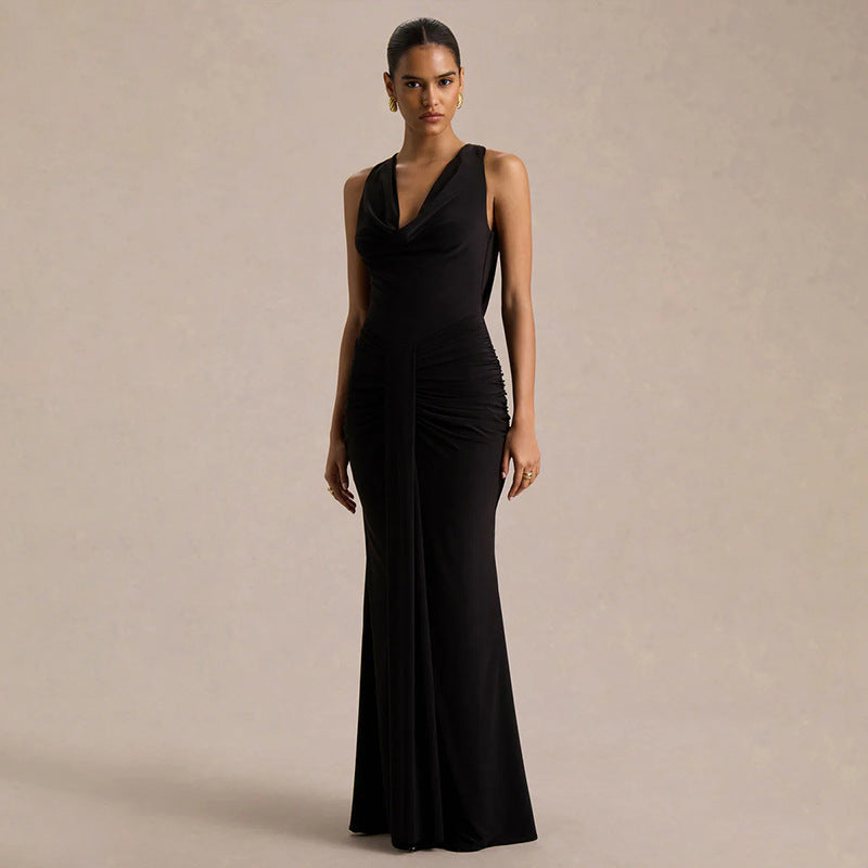 V-neck Figure-hugging Pleated Evening Gown
